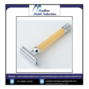 Maquinilla de Afeitar de Seguridad de Doble Filo con Mango de Latón de Lujo y Hojas de Acero Inoxidable para el Cuidado Masculino - Product Image 2