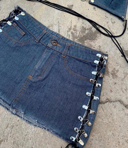 Ensemble jupe en jean pour femme, deux pièces, coton premium, denim délavé, marque privée, mode féminine sur mesure - Product Image 2