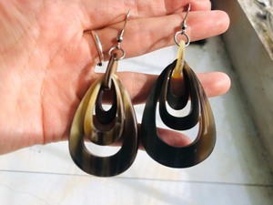 Boucles d'oreilles tendance en corne de buffle au meilleur prix, artisanat naturel ZEHRA INDUSTRIES, faites à la main, imperméables, cadeau d'affaires - Product Image 2