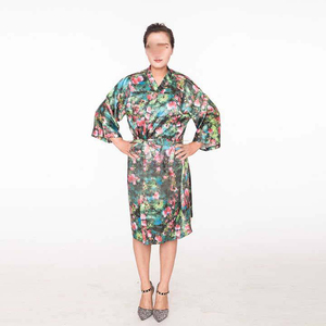Robe de haute qualité pour salon de coiffure, robes de salon personnalisées pour clients - Product Image 5