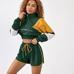 Ensemble urbain deux pièces en nylon froissé pour femme : veste courte zippée et short athlétique taille haute - Fournisseur - Product Image 2