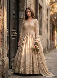 ชุดเดรสผ้าไหมชินอนพรีเมียม ปักลายเลื่อม ประดับกระจก แขนยาว ซับในผ้าฝ้ายไมโคร ขนาด 52 54 นิ้ว กางเกงขายาวผ้ายืด ผ้าคลุมไหล่ชินอน - Product Image 2