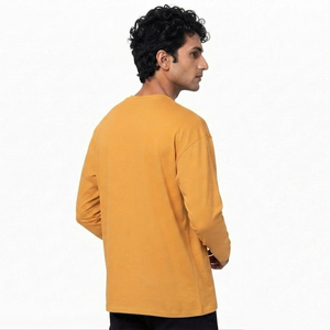 T-shirt décontracté à manches longues et col en V en coton imprimé pour homme – Coupe ample respirante style urbain – Personnalisable - Product Image 4