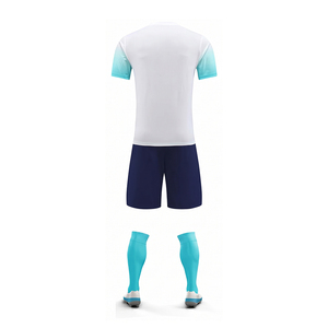 Ensemble d'uniformes de football personnalisés par sublimation, dernier design, vêtements de sport, 100% polyester, ensemble d'uniformes de football de haute qualité - Product Image 3