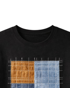 Camiseta Negra Personalizada con Apliques de Patchwork para Mujer, Cuello Redondo, Manga Corta, Estilo Casual Urbano, Top Gráfico con Logotipo Personalizado OEM - Product Image 4