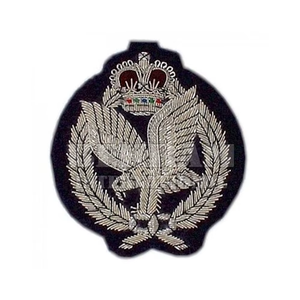 Écusson de blazer personnalisé fait main en fil d'argent brodé, style classique, pour uniforme de cérémonie, garde de sécurité, ou tenue de cérémonie - Product Image 1