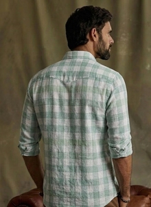 Camisa Casual de Algodón para Hombre Enovate, Diseño a Cuadros Pistacho Pálido, Manga Larga, Cuello Clásico, Transpirable, Estilo Primavera - Product Image 3