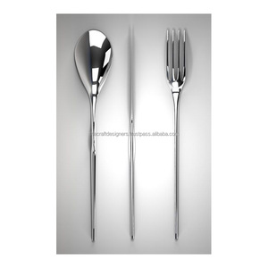 Juego de cubiertos de metal pesado para un manejo cómodo y equilibrio perfecto para una cena formal o informal - Product Image 1