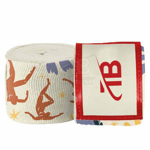 ผ้าพันมือสำหรับชกมวยคุณภาพสูง ทำจากนีโอพรีน พร้อมห่วงนิ้วโป้งและตัวล็อคที่แข็งแรง สวมใส่สบาย ระบายอากาศได้ดี เป็นมิตรกับสิ่งแวดล้อม เหมาะสำหรับทุกเพศ - Product Image 4