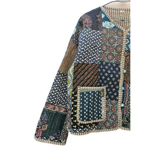 แจ็คเก็ตครอปผ้านวมสไตล์โบฮีเมียนทำด้วยมือสำหรับผู้หญิงโค้ทสั้นนุ่มแรงบันดาลใจจากแจ็คเก็ตบล็อกอินเดียตกแต่งลายทางของขวัญ - Product Image 2