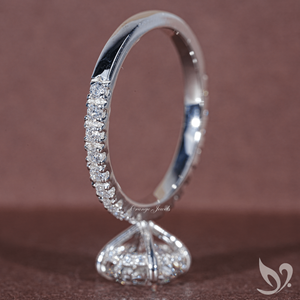 แหวนเพชรทรงกลม 2 กะรัต เพาะเลี้ยงในห้องปฏิบัติการ |   แหวนทองคำแท้ 10K รับรองโดย IGI พร้อมดีไซน์วงแหวนซ่อน - Product Image 2