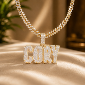 Colgante de Diamante Redondo Brillante con Incrustaciones de Moissanita, Elegante para Bodas y Fiestas, Joyería para Hombre Chapada en Oro Amarillo - Product Image 2