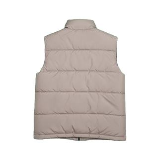 Veste d'hiver pour hommes en gros, gilet matelassé en coton léger personnalisé, veste sans manches à capuche, col de haute qualité, OEM et ODM - Product Image 2