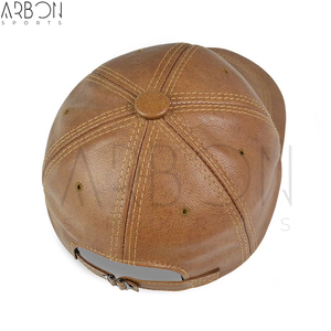 Sacs en cuir beige-brun vieilli de qualité supérieure, durables, haut de gamme, cousus main, personnalisables avec logo, réglables, fabriqués sur mesure par l'usine OEM - Product Image 5