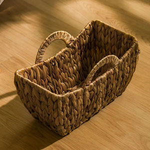 ตะกร้าผักตบชวาพร้อมหูหิ้วแข็งแรง ตะกร้าเก็บของทำมือ ขายส่ง เป็นมิตรกับสิ่งแวดล้อม ผลิตในเวียดนาม - Product Image 1