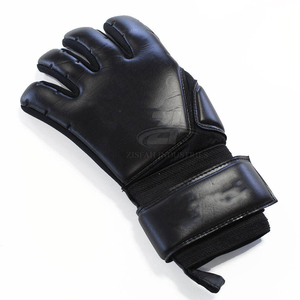 Guantes de Portero Fabricados en Pakistán, Transpirables, de Cuero Ecológico, Hechos a Medida - Product Image 2