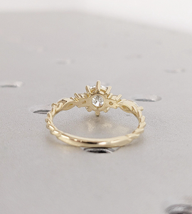 Anillo de Compromiso de Diamantes con Certificación IGI, Corte Brillante, Chapado en Oro y Plata de Lujo, Joyería Fina para Mujer, Venta al Por Mayor OEM ODM - Product Image 4