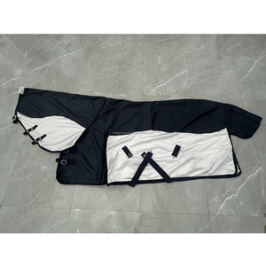 Tappeti ibridi invernali per cavalli combinati 600 tessuto a rete pesante traspirante DN W/P prevengono la doccia improvvisa di insetti con affluenza - Product Image 1