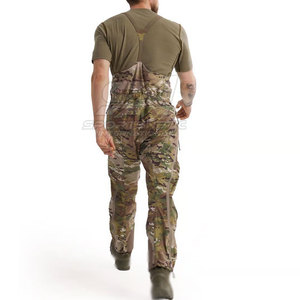 Tenue flexible et confortable pour les aventures en plein air, salopettes de chasse élégantes pour un usage quotidien. - Product Image 3