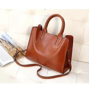 Custom Fashion Designer PU Leather Unisex Casual <b>Tote</b> Bags with Zipper Closure Waterproof Removable Strap - Product Image 1