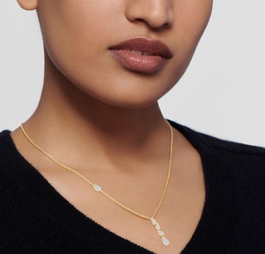 Collar con Colgante de Diamantes de Oro Sólido de 18K para Mujer, Corte Pera Minimalista, Diamante Natural con Certificado GIA, para Uso Diario - Product Image 5
