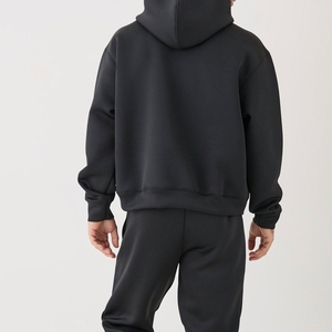 ชุดวอร์มผู้ชายคุณภาพพรีเมียมทรงโอเวอร์ไซส์ สไตล์อเมริกันทันสมัย เสื้อฮู้ดดี้และกางเกงจ็อกเกอร์ ชุดกีฬาฤดูหนาว ผู้ผลิตจากโรงงานโดยตรง ขายส่งจำนวนมาก - Product Image 2