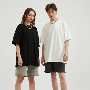 T-shirt en coton uni à manches courtes et col rond pour homme, coupe classique, couleur unie, haut décontracté en tricot - Product Image 3