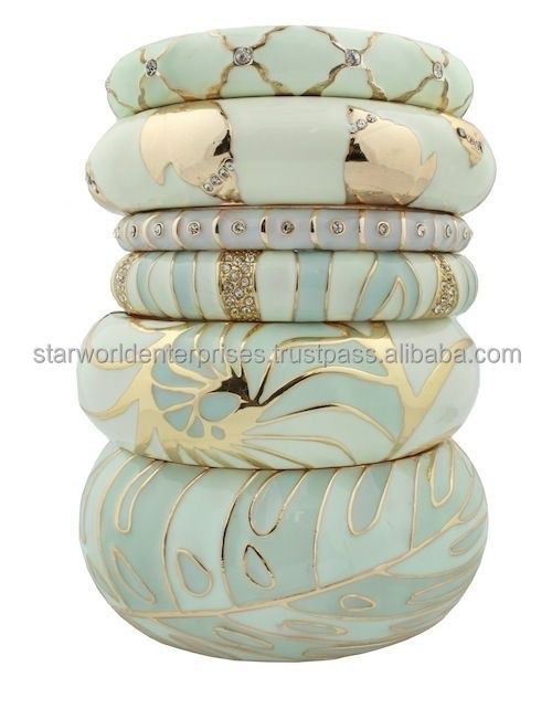 bangle resin gold