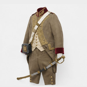 Elegante Uniforme de Dragón de Colección con Artesanía Refinada y Duradera para Exposiciones - Product Image 3