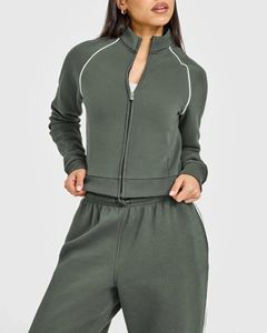 Veste de yoga coupe-vent en nylon respirant pour femme, avec fermeture éclair intégrale et col montant, idéale pour la course et la gym, personnalisable, vente en gros - Product Image 4