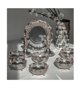 Bol à fruits de qualité supérieure en acier inoxydable couleur argent, bol à chocolat au design antique en forme de feuille, bol à snacks. - Product Image 6