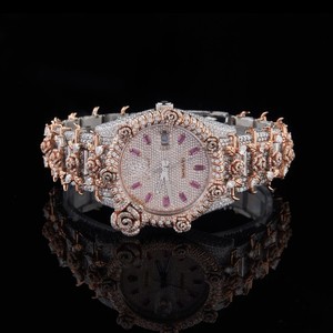 Montre-bracelet mécanique automatique personnalisée avec crâne entièrement serti de diamants Moissanite, bicolore, style Hip Hop élégant - Product Image 1