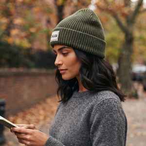 Bonnet en tricot jacquard Y2K personnalisé unisexe motif toile d'araignée avec bouton coupe-vent pour l'hiver, pour hommes et femmes, vente en gros OEM - Product Image 3