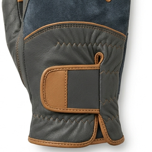Gant de golf respirant avec système d'ajustement sécurisé, construction durable et confort amélioré pour l'entraînement, la compétition et les loisirs - Product Image 6