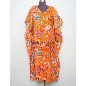 Vestido Maxi Kaftan de Algodón Indio con Estampado Floral Vintage, Cuello en V, Sin Mangas, Silueta Ajustada, Ecológico, Informal, para la Playa o como Ropa de Dormir - Product Image 1