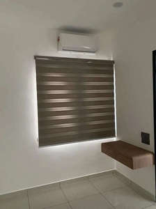 Persiana Enrollable Moderna Zebra de Doble Tela con Filtro de Luz Suave y Privacidad, Hecha a Medida para Proyectos OEM de Desarrollo de Propiedades y Proyectos SEA - Product Image 2