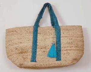 Sac fourre-tout bohème en paille avec pompon turquoise et poignées tressées pour la plage, sac à main léger pour femme - Product Image 2