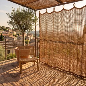 Cortinas enrollables de fibra de coco natural para balcones exteriores, cortinas solares deslizantes de Vietnam. - Product Image 1