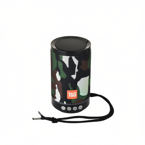 Altavoz portátil S&N con diseño de camuflaje, altavoz inalámbrico Bluetooth con correa de transporte para uso en exteriores - Product Image 2