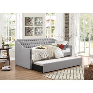 Divano Letto Moderno in Tessuto Grigio con Letto Estraibile, Dettagli Trapuntati e Borchie, Struttura in Legno - Product Image 1