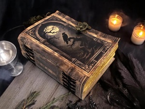 Handmade Raven Grimoire Leather Journal Vintage Gothic Pagan Spell Book of Shadows 200 Sheets Sewing Bound <b>Witchy</b> <b>Gift</b> - Product Image 5