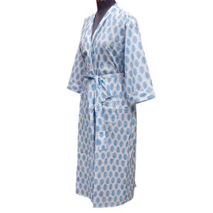 Kimono Largo con Estampado Floral Elegante para Mujer, Hecho a Mano, Suave y Cómodo, Cuello en V, Cierre con Cinturón, Secado Rápido, Transpirable, 100% Algodón - Product Image 5