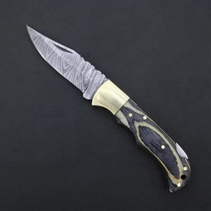 Couteau pliant en acier Damas de qualité supérieure avec manche en bois contrasté, étui en cuir, couteaux de poche utilitaires professionnels A&M Enterprises - Product Image 4