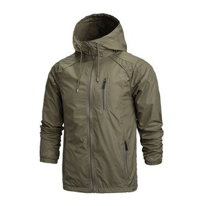 Chaqueta Safari Unisex Impermeable y Cortavientos con Capucha, Lona y Cremallera, Impermeable para Invierno y Actividades al Aire Libre - Product Image 2