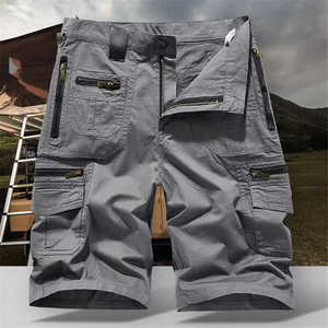 Shorts cargo noirs pour homme Bloodline, taille mi-haute, séchage rapide, style Bermuda avec fermetures éclair, logo frontal, design workwear - Product Image 4