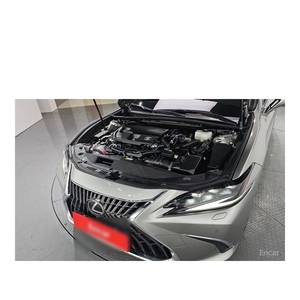 Lexus ES Executive 2024 con Volante a la Izquierda, Asientos de Cuero, Cámara Trasera, Solo 12,881 km de Kilometraje - Product Image 6