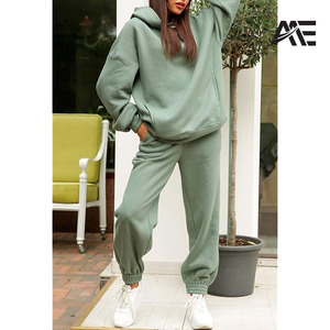 Conjunto deportivo personalizado para mujer, sudadera con capucha de forro polar extragrande, pantalones jogger, conjunto de ropa deportiva informal, holgado, de algodón, para estar en casa en invierno. - Product Image 3