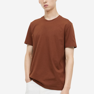 Camiseta Formal de Manga Larga para Hombre, 100% Poliéster, con Diseño Bordado y en Relieve, Ecológica, con Bolsillo y Cuello con Capucha - Product Image 1