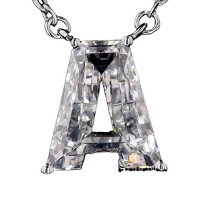 Colgantes y Dijes de Joyería Fina de Plata con Diamantes Cultivados en Laboratorio HPHT, Color DEF, Claridad VVS VS, Letra A, Unisex, Certificado IGI, Oro/Plata - Product Image 1