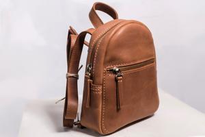 Mochila Mini de Cuero Genuino Personalizada al por Mayor, Proveedor OEM, Bolsos de Cuero Vacuno Vintage Pequeños, LSBP-0061 - Product Image 3